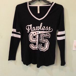 B&b Boutique ,long sleeve hoodie TEE